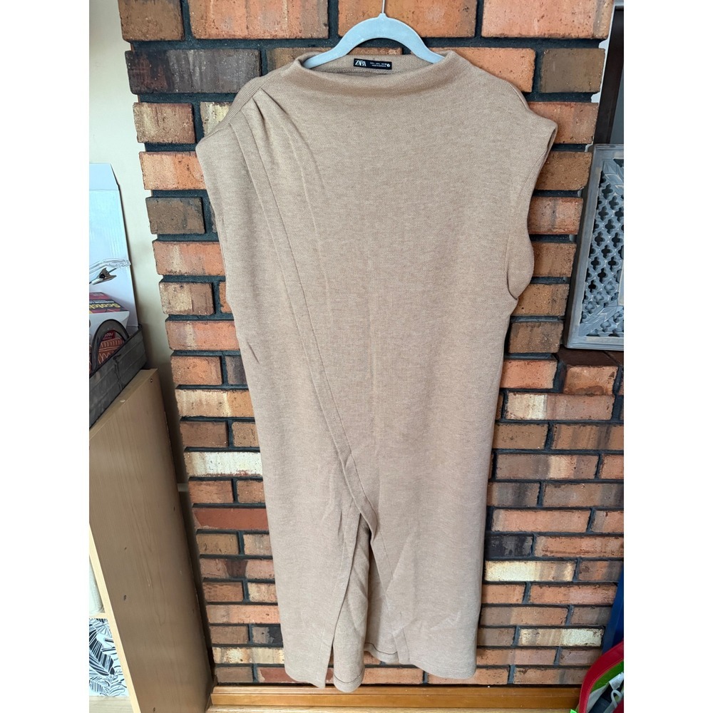 Zara Sleeveless Knit Midi Dress